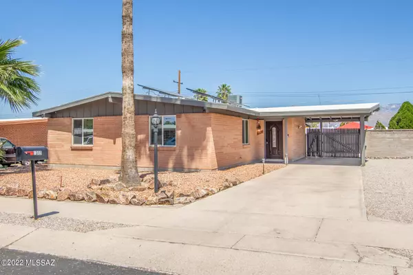 Tucson, AZ 85710,8311 E Appomattox Street