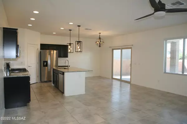 Sahuarita, AZ 85629,659 N Nestled Hummingbird LaneE