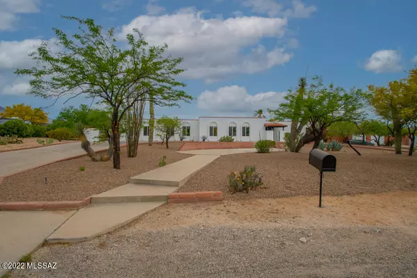 6710 N Sesame Lane, Tucson, AZ 85704