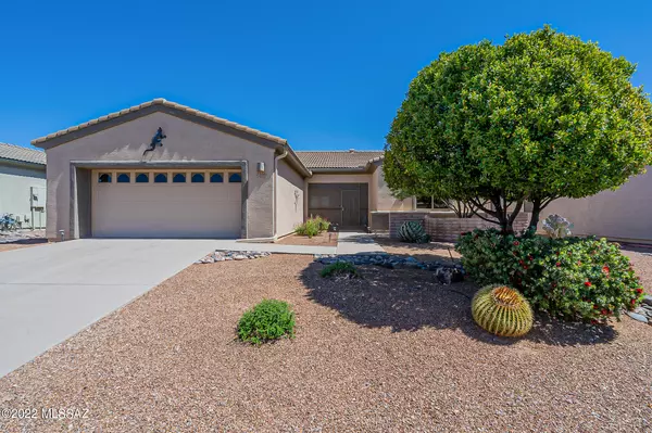 2308 W Calle Balaustre, Green Valley, AZ 85622