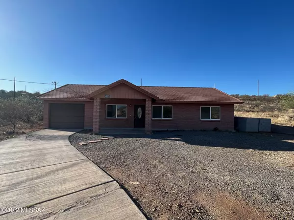 1852 Via Nevada, Rio Rico, AZ 85648