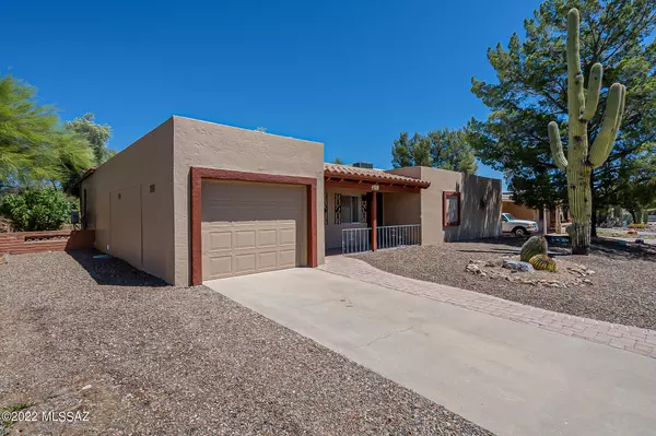 Green Valley, AZ 85614,151 E San Vincent Drive