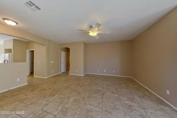 Tucson, AZ 85710,1035 S Floral Ridge Way