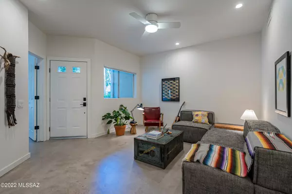 Phoenix, AZ 85034,101 N 7th Street