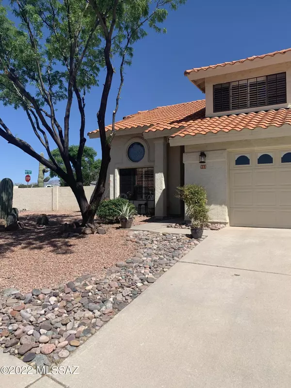 993 W Lost Dutchman Place, Tucson, AZ 85737