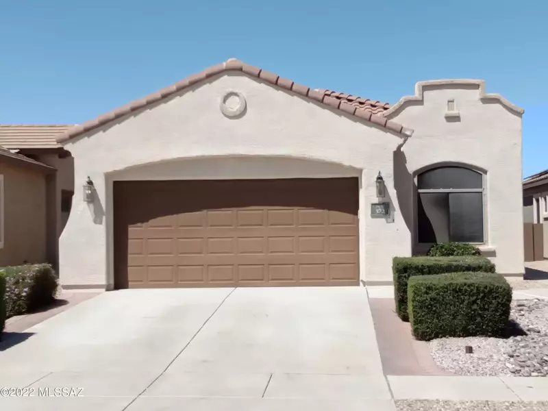 372 W Calle Media Luz, Sahuarita, AZ 85629