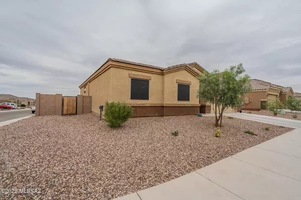 Sahuarita, AZ 85629,17963 S Silent Lea Lane