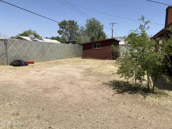 Tucson, AZ 85710,6568 E Calle Cappela