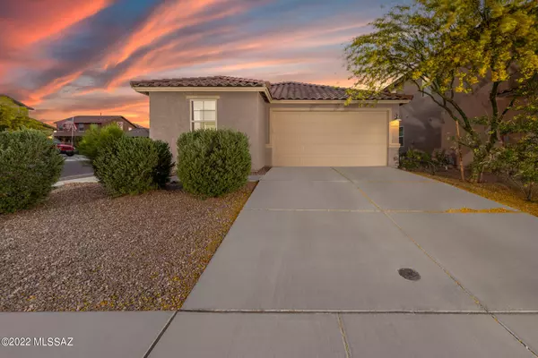 9620 S Trapper Ridge Drive, Tucson, AZ 85747