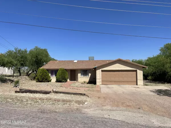 1166 Calle Remedios, Rio Rico, AZ 85648