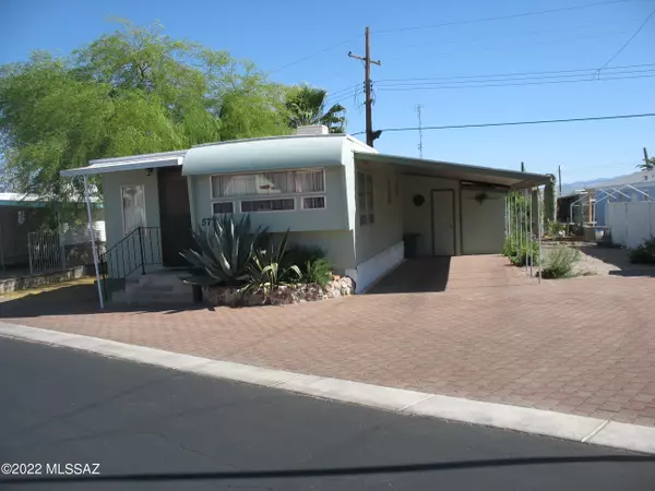 5771 W Flying M Street, Tucson, AZ 85713