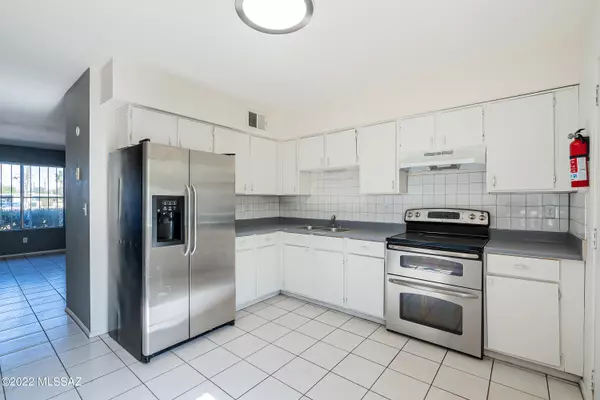 Tucson, AZ 85756,7124 S Missiondale Road