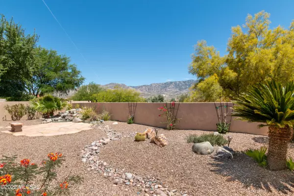 63633 E Greenbelt Lane, Tucson, AZ 85739