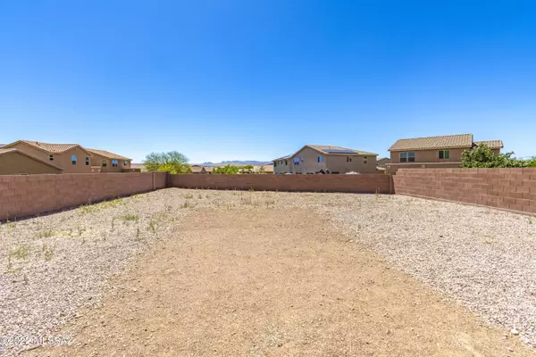 Sahuarita, AZ 85629,1176 E Madera Grove Lane