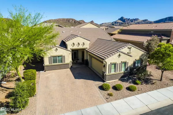 8703 W Denstone Road, Marana, AZ 85653