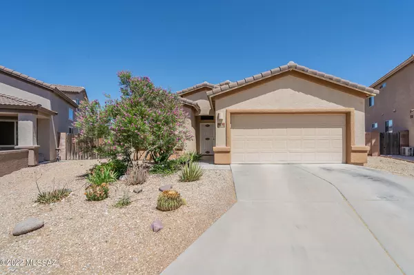 10591 S Margie Place, Vail, AZ 85641