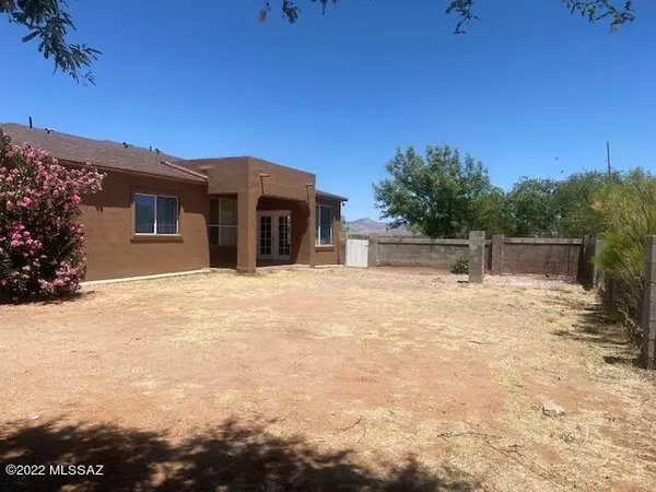 Rio Rico, AZ 85648,975 Calle Dura