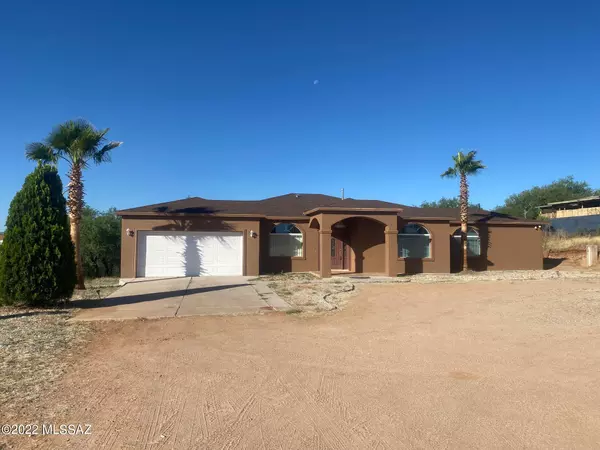 975 Calle Dura, Rio Rico, AZ 85648