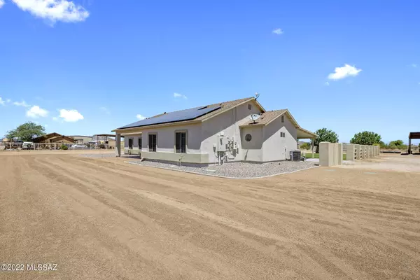 San Tan Valley, AZ 85143,436 W Silverdale Road