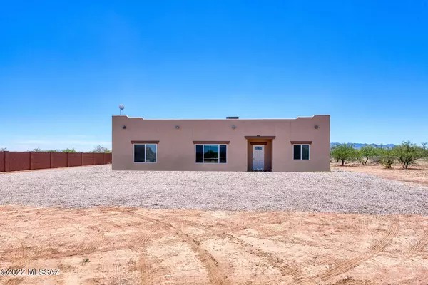 2518 N Euphoria Lane, Huachuca City, AZ 85616