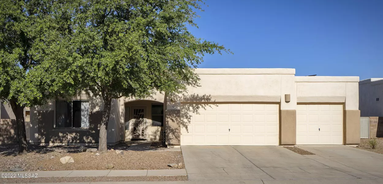 11691 N Pyramid Point Drive, Tucson, AZ 85737