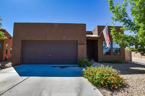 1428 N Darlene Place, Vail, AZ 85641