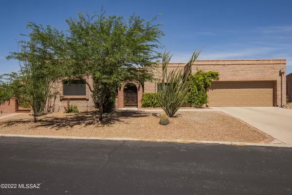 3250 S Avenida Oconor, Green Valley, AZ 85622