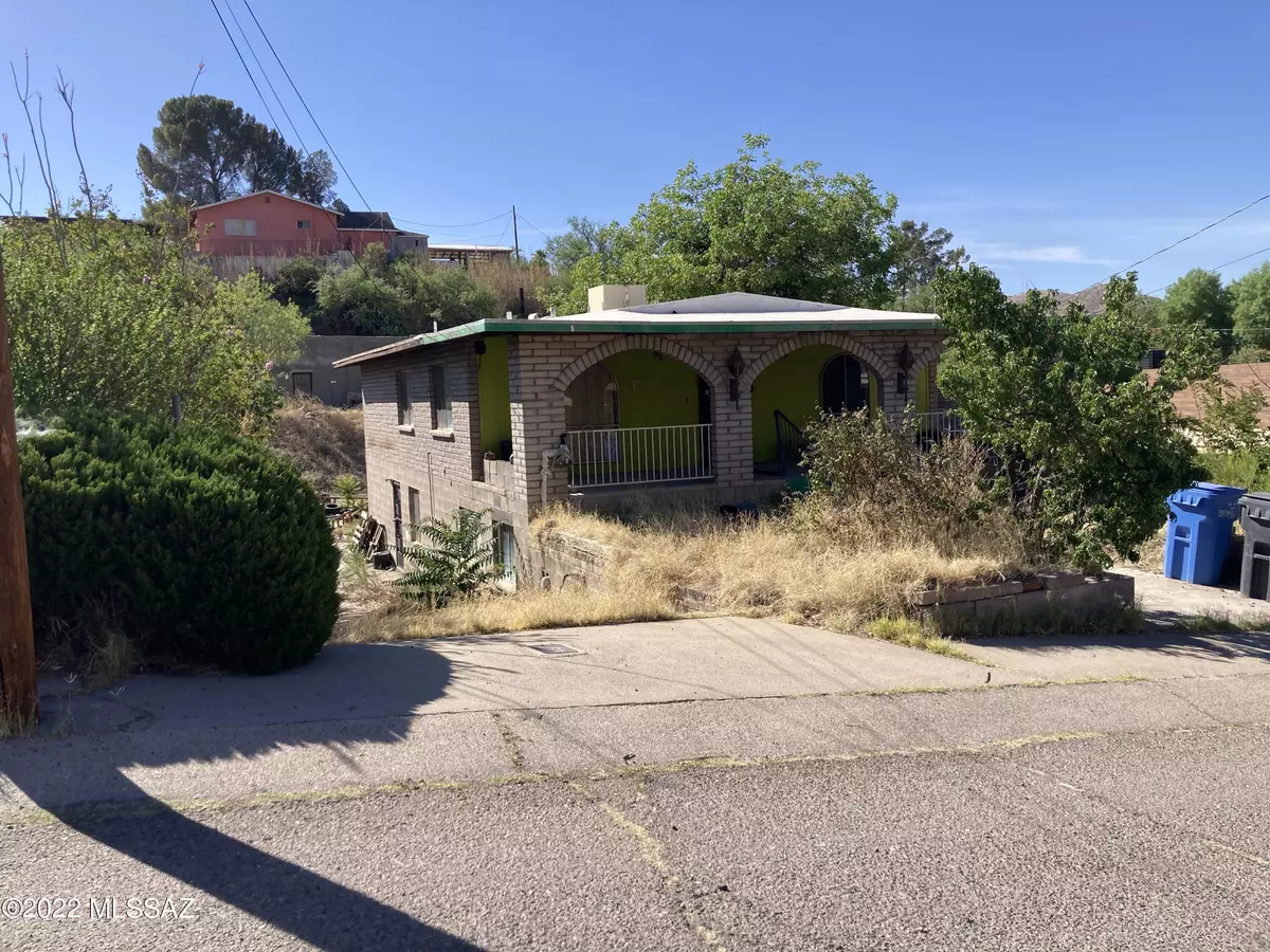 Nogales, AZ 85621,612 N West Street