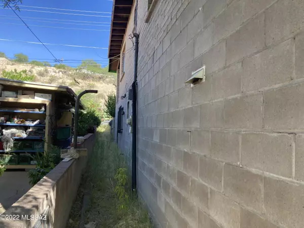 Nogales, AZ 85621,612 N West Street