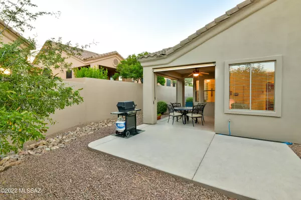 Oro Valley, AZ 85755,13401 N Rancho Vistoso Boulevard #226