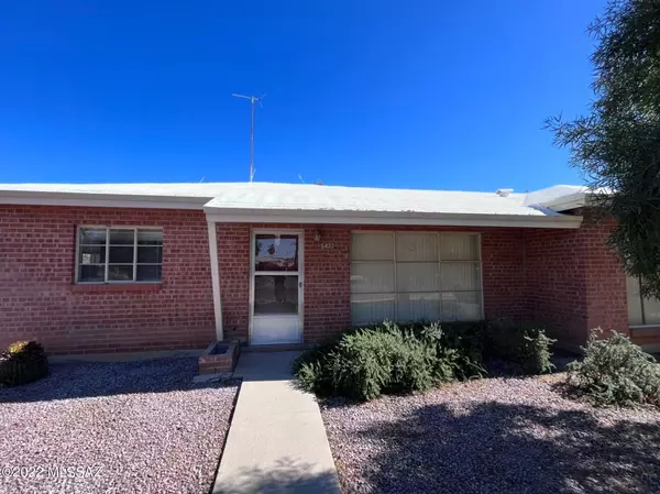 6433 E Scarlett Street, Tucson, AZ 85710