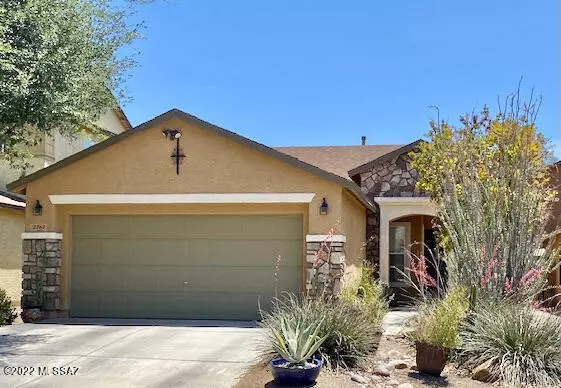 2767 W Greenstreak Drive, Tucson, AZ 85741