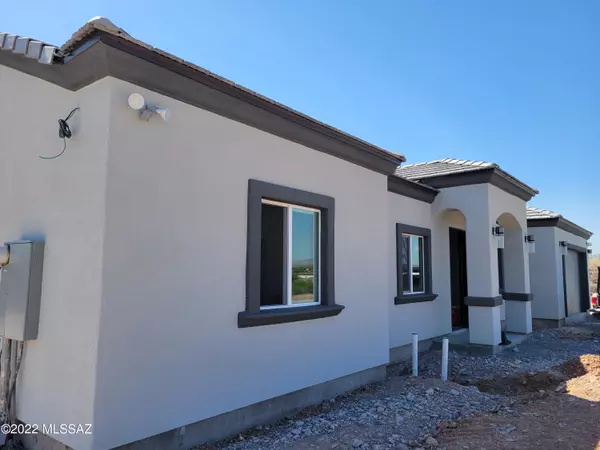 63 Cabana Court, Rio Rico, AZ 85648