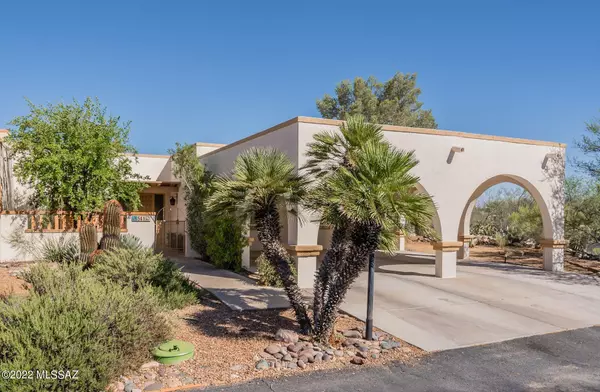 541 S Paseo Del Mundo, Green Valley, AZ 85614