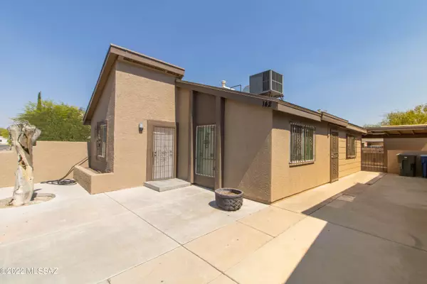 142 W Wedwick Street, Tucson, AZ 85706