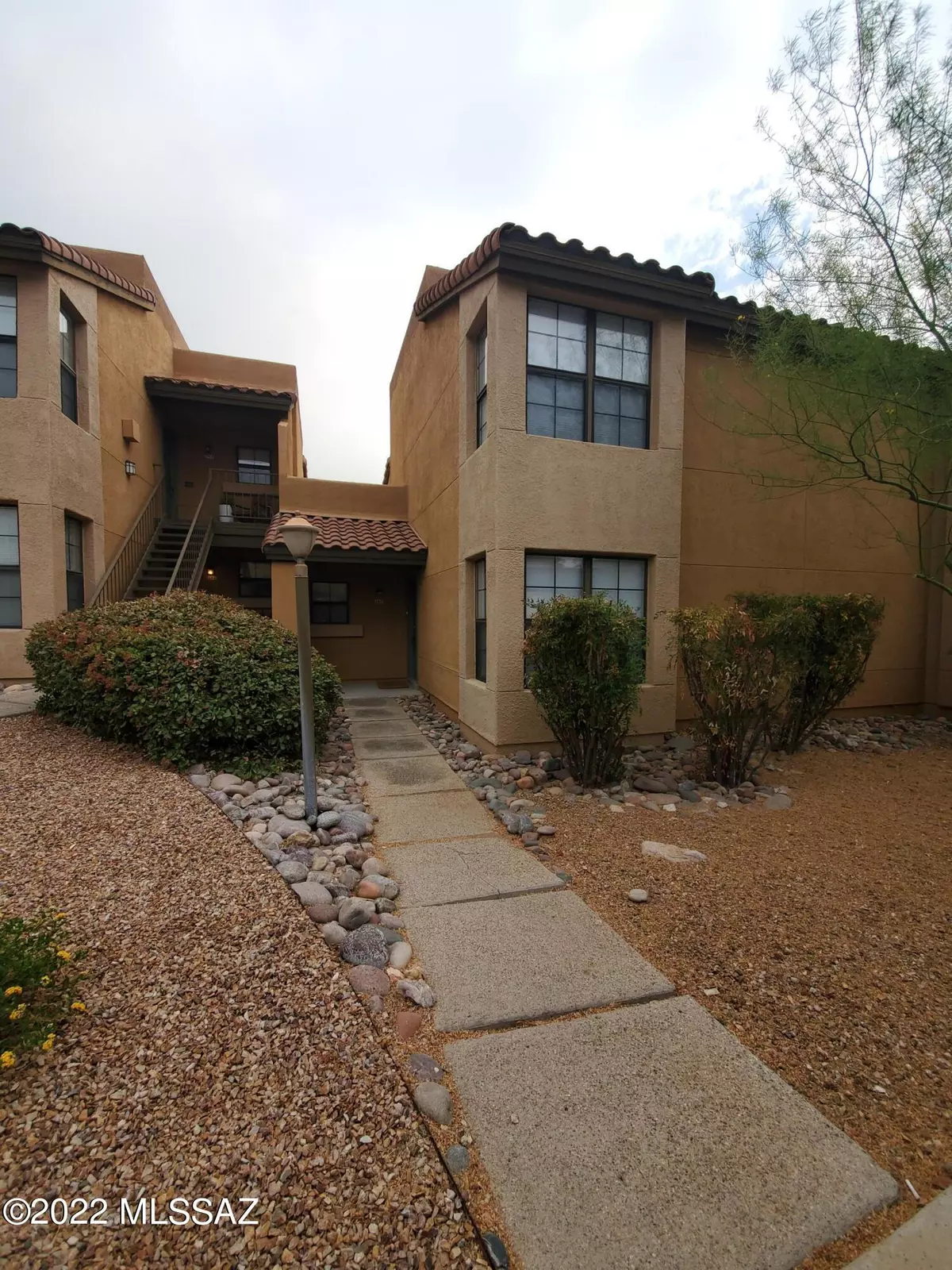 Tucson, AZ 85718,6651 N Campbell Avenue #145