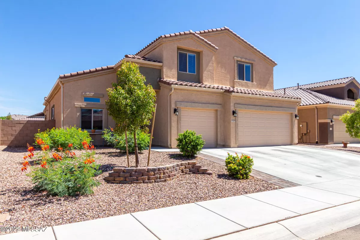 Marana, AZ 85653,9390 W Lone Cougar Way