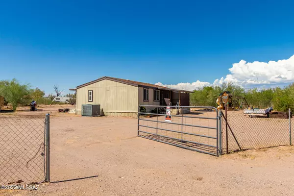 17702 W Redrock Lane, Marana, AZ 85653