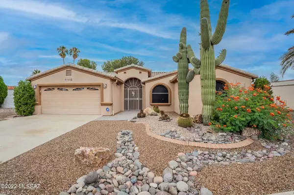 341 E Placita Idilio, Green Valley, AZ 85614