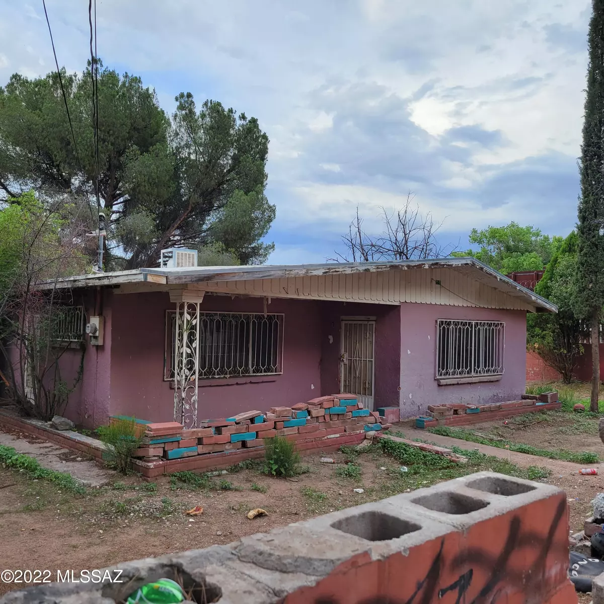 Nogales, AZ 85621,10 N Escalada Drive