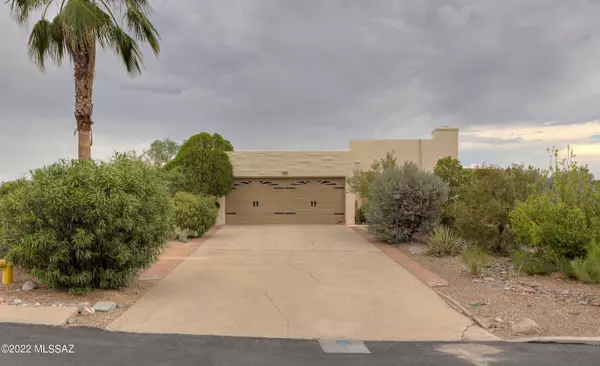 1184 W Calle Alhambra, Green Valley, AZ 85622