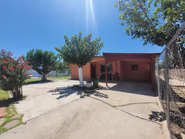 480 E Calle Socorro, Nogales, AZ 85621