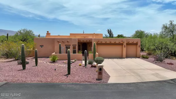 10370 E Placita Guanajuato, Tucson, AZ 85749