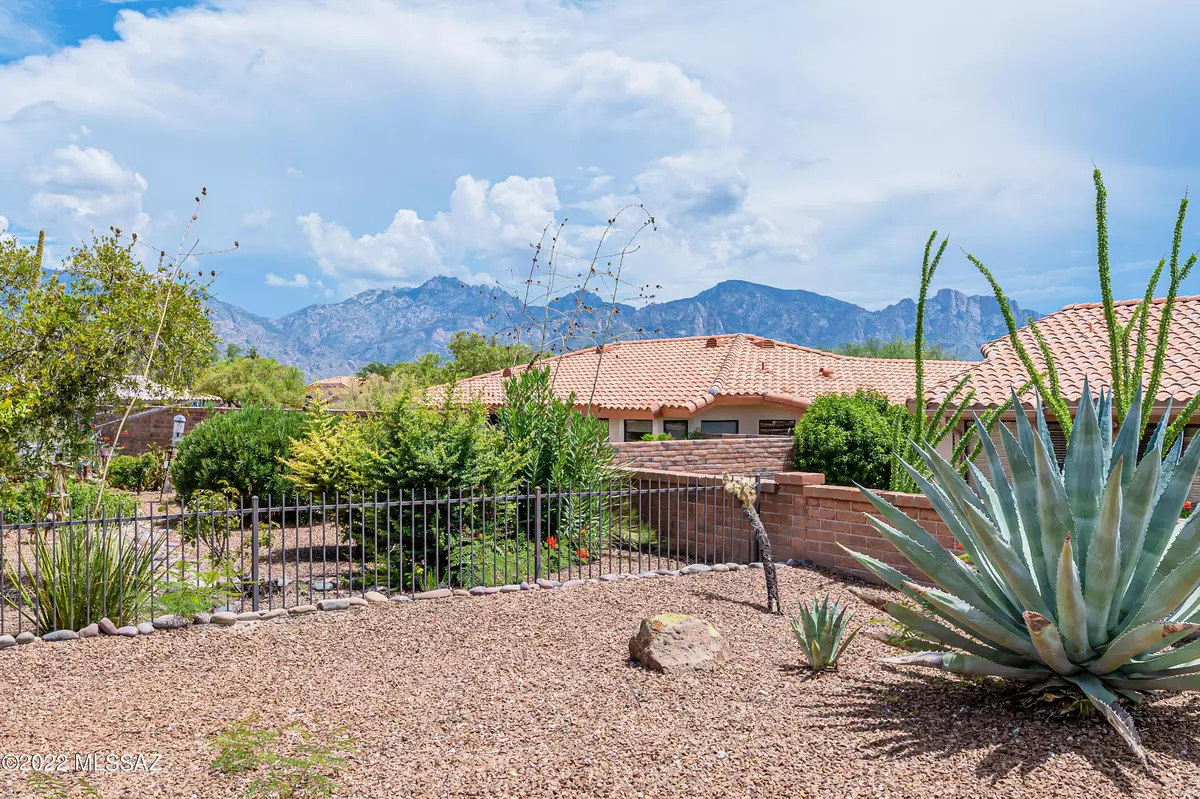 Oro Valley, AZ 85755,1046 E Boulder Pass Drive