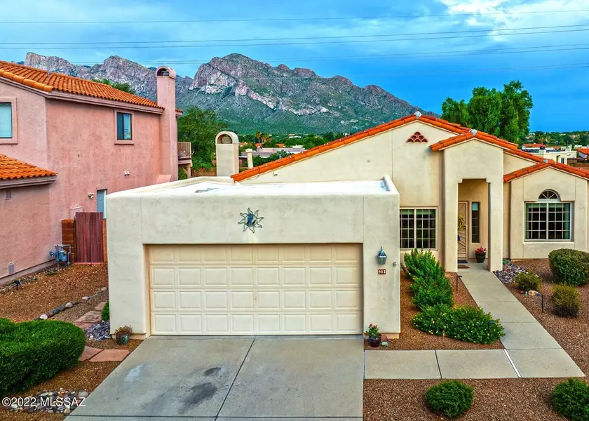 983 W Eagle Look Lane, Oro Valley, AZ 85737