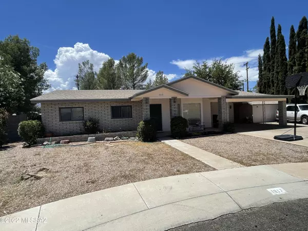 1917 S Fargo Drive, Safford, AZ 85546