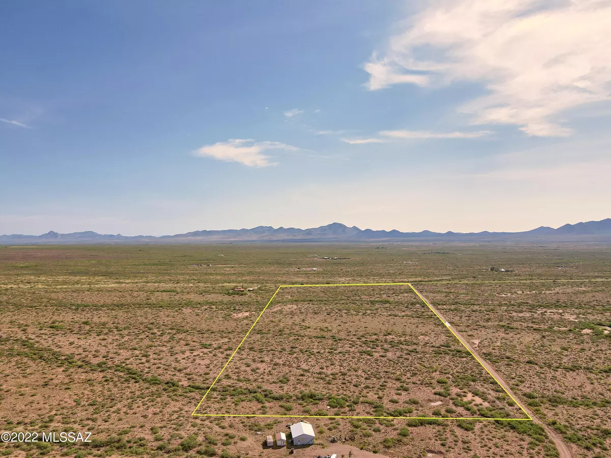 Portal, AZ 85632,30 Acre W Mesquite Lane #Lot 151