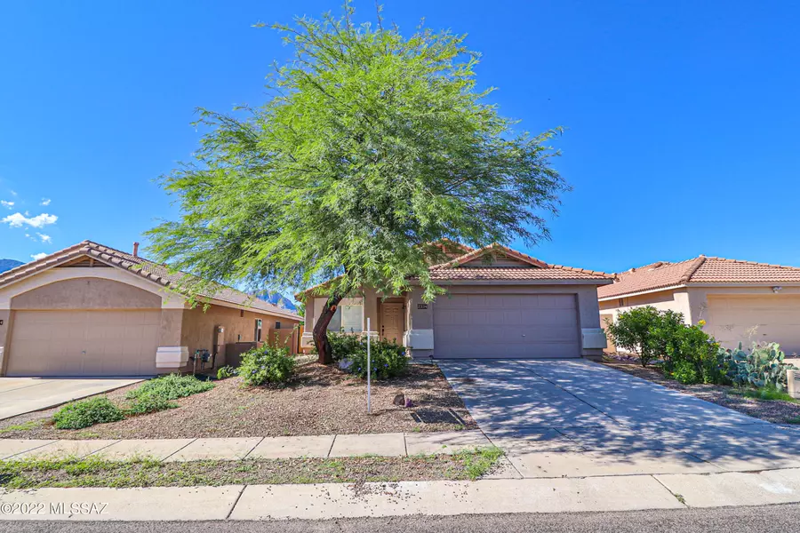 2334 E Mortar Pestle Drive, Oro Valley, AZ 85755