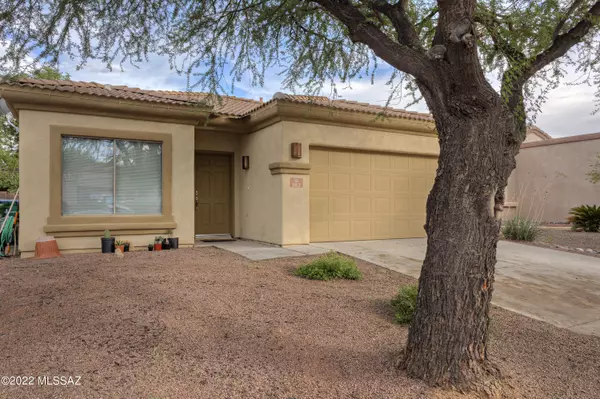 182 E Corte Rancho Dorada, Sahuarita, AZ 85629