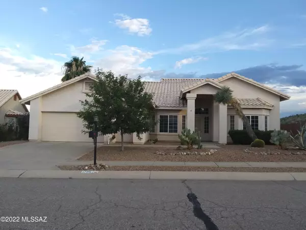 1705 W Avenida De Amelia, Sahuarita, AZ 85629